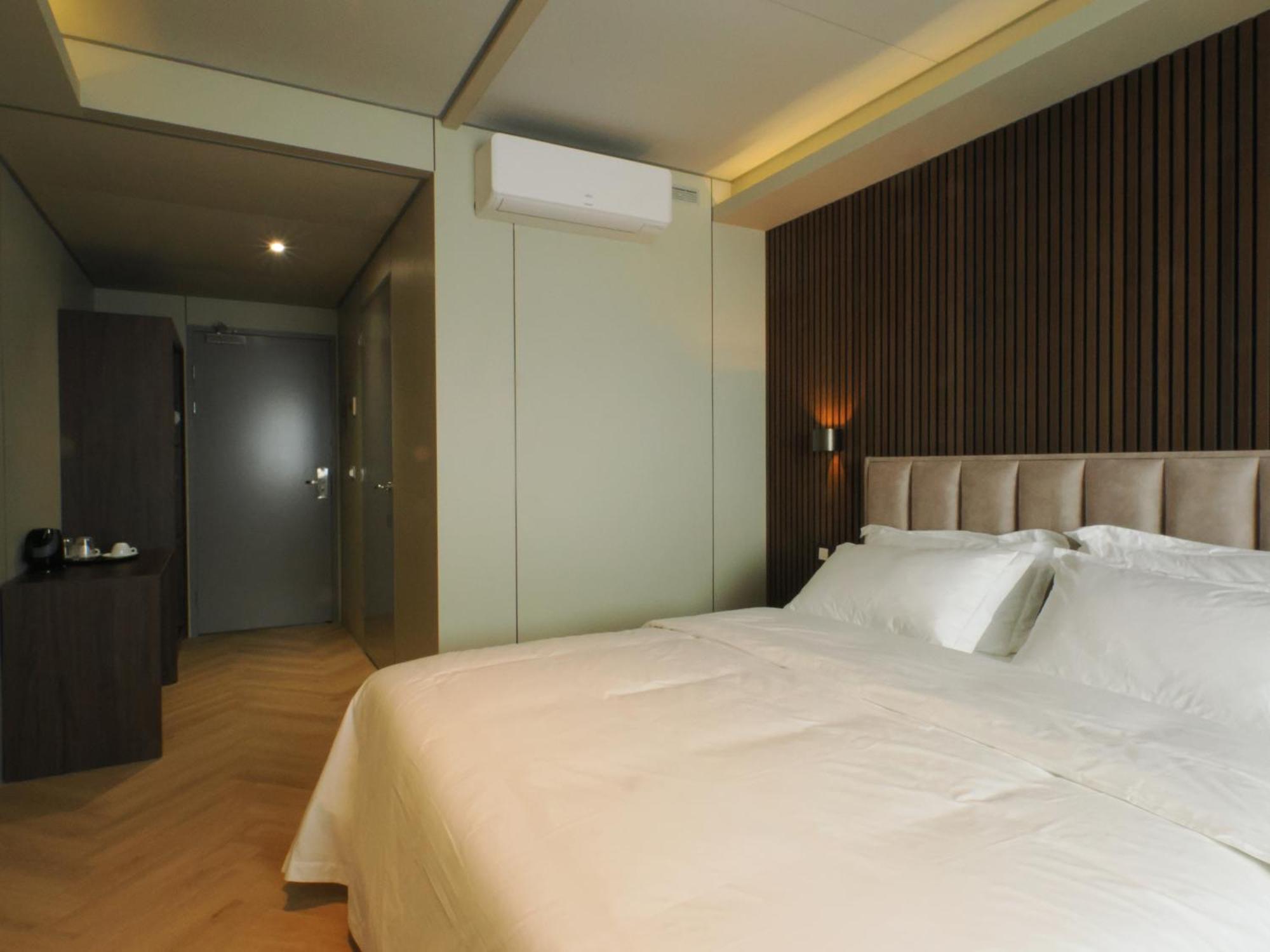 Tung Hotel Zeewolde Ruang foto